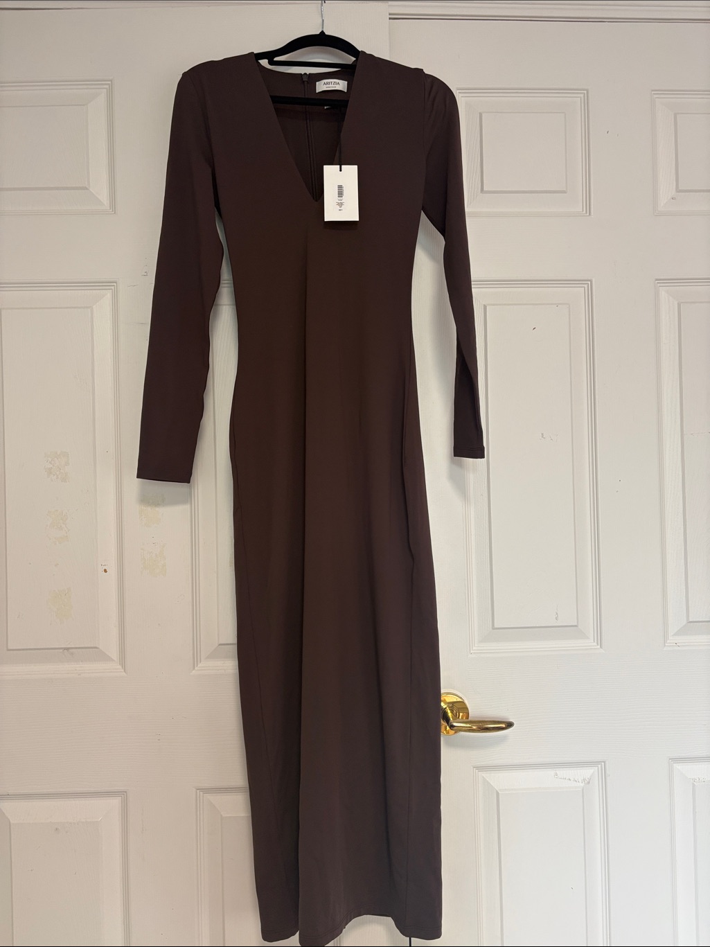 Aritzia Long Sleeve V Neck Contour Palma Dress Size Small Rich Mocha Brown